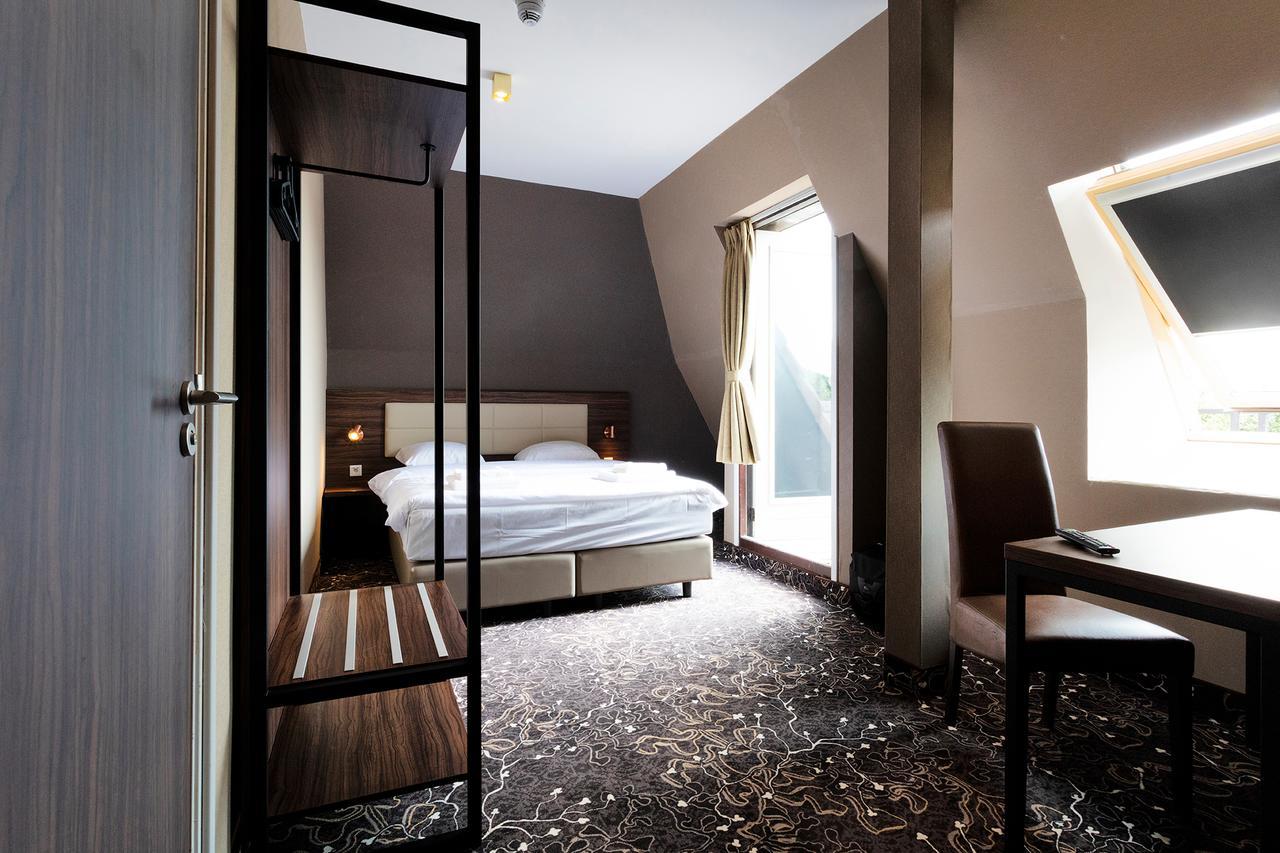 Amsterdam Lake Hotel Badhoevedorp Eksteriør bilde